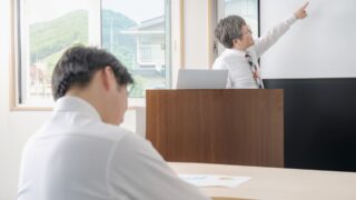 静かな退職_原因